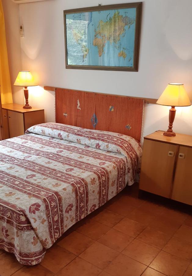 Residence La Calle Isola D'Elba Екстериор снимка