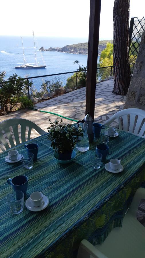 Residence La Calle Isola D'Elba Екстериор снимка
